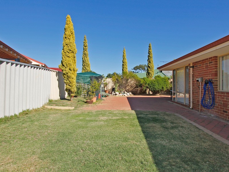 14 Somersby Gardens, Currambine WA 6028