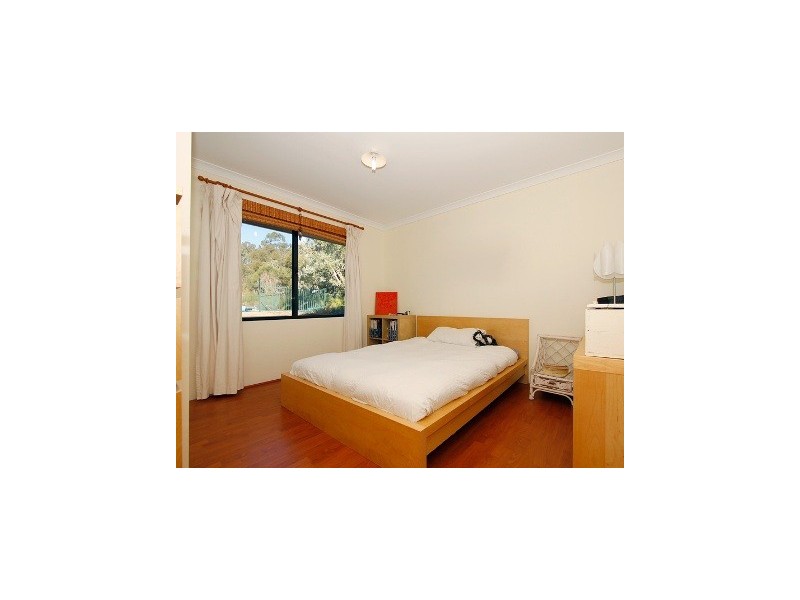 66 Turquoise Loop, Banksia Grove WA 6031