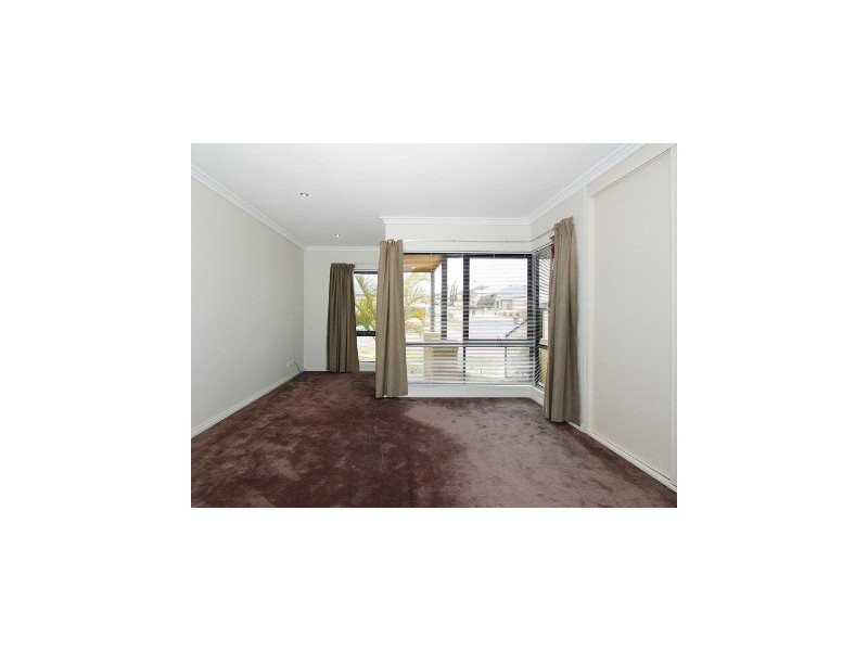 34 Gunnamatta Loop, Clarkson WA 6030