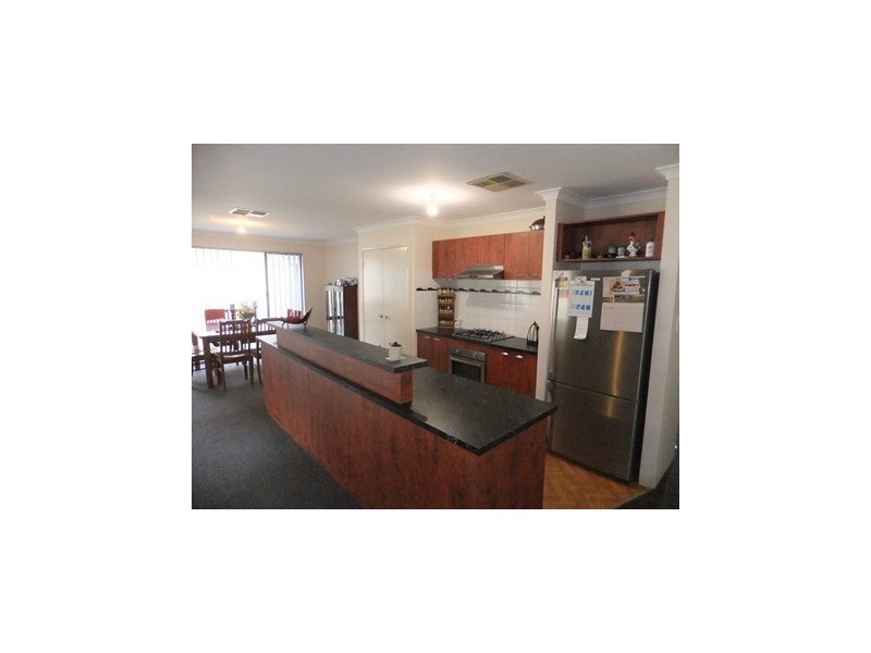 104 Ridgewood Boulevard, Ridgewood WA 6030