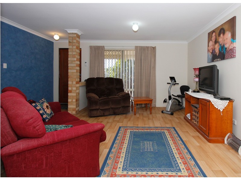 33 Haskell Gardens, Clarkson WA 6030