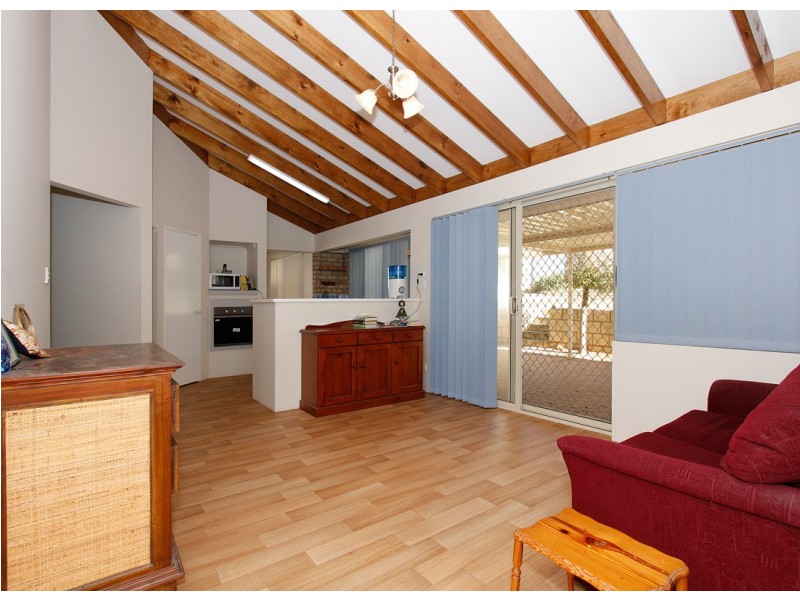 33 Haskell Gardens, Clarkson WA 6030