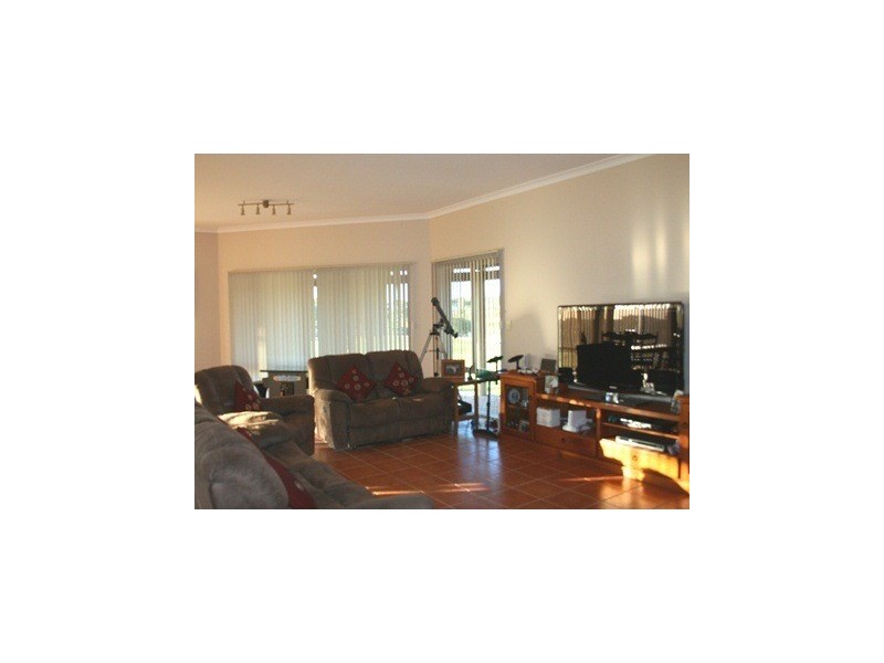 191 Darch Trail, Gabbadah WA 6041