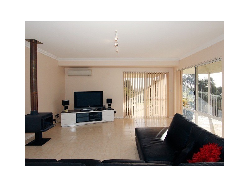 223 Sovereign Hill Drive, Gabbadah WA 6041