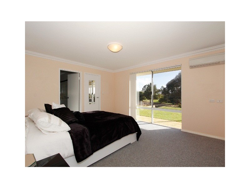 223 Sovereign Hill Drive, Gabbadah WA 6041