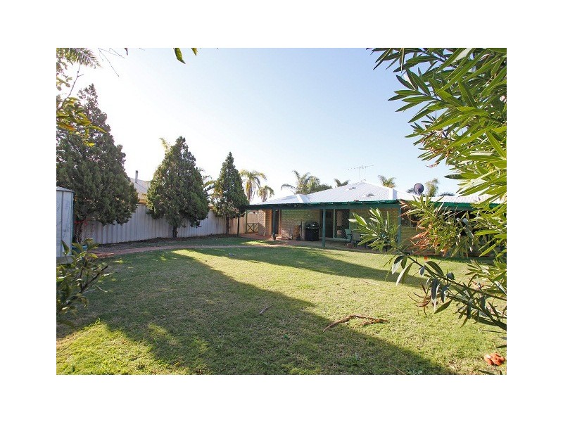 64 Caledonia Avenue, Currambine WA 6028