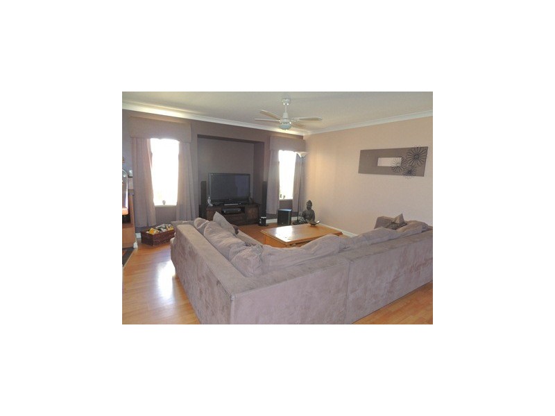 7 Fleming Parkway, Clarkson WA 6030