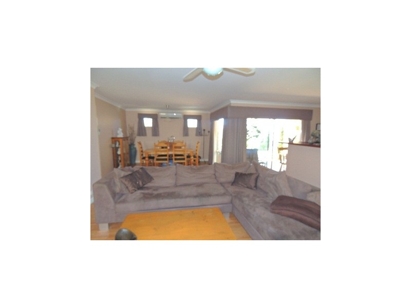 7 Fleming Parkway, Clarkson WA 6030