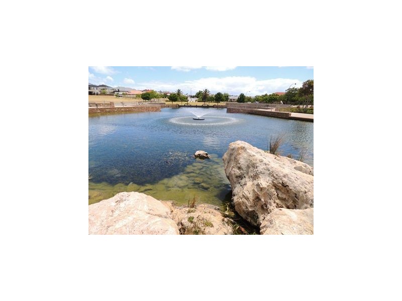 7 Fleming Parkway, Clarkson WA 6030