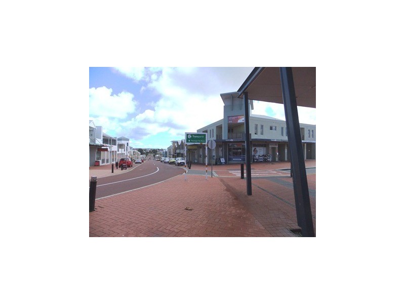 6 Cherokee Green, Clarkson WA 6030