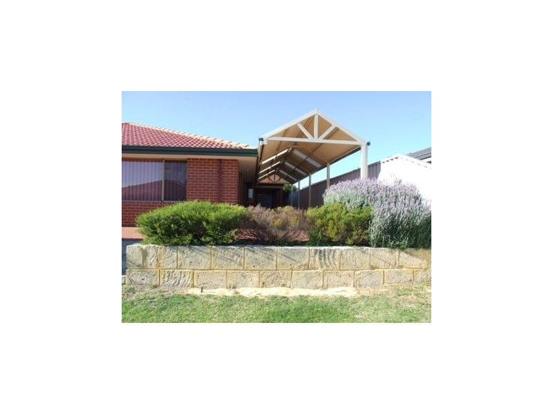 34 Minjah Circuit, Carramar WA 6031