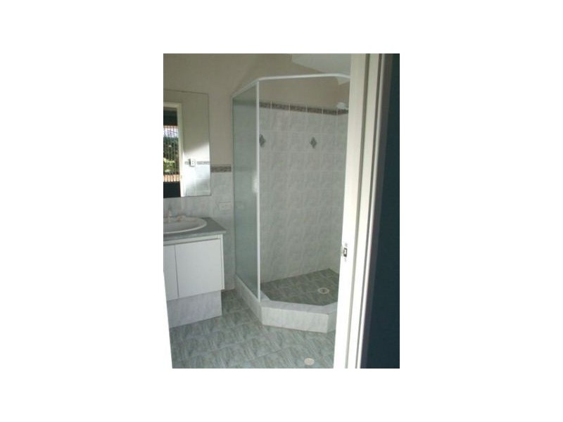 34 Minjah Circuit, Carramar WA 6031