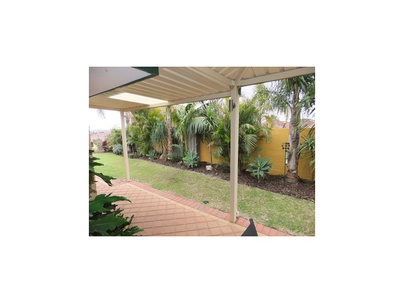 8 Snowbird Gardens, Joondalup WA 6027