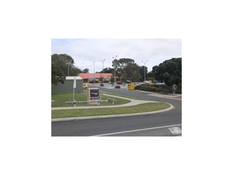 16 Tapping Way, Quinns Rocks WA 6030