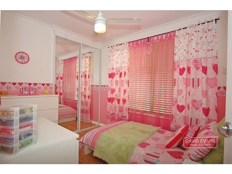 16 Shinners Green, Clarkson WA 6030