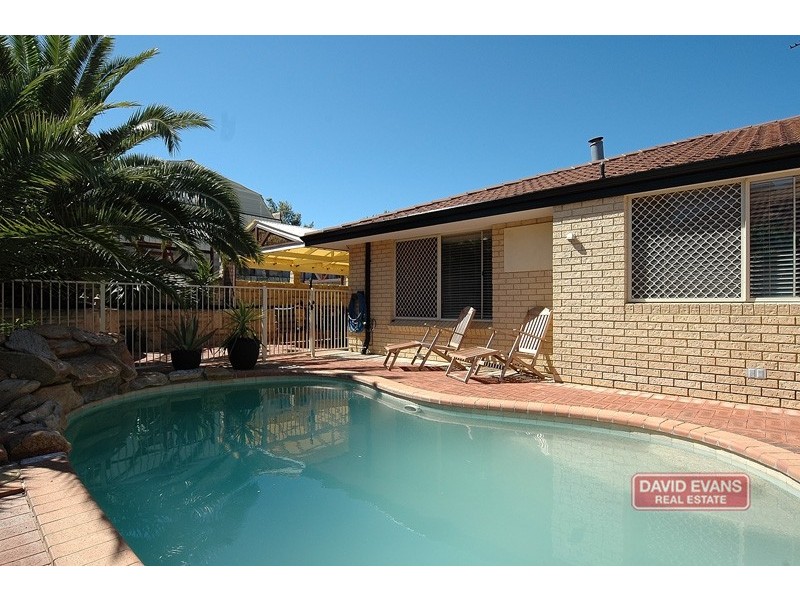 16 Shinners Green, Clarkson WA 6030