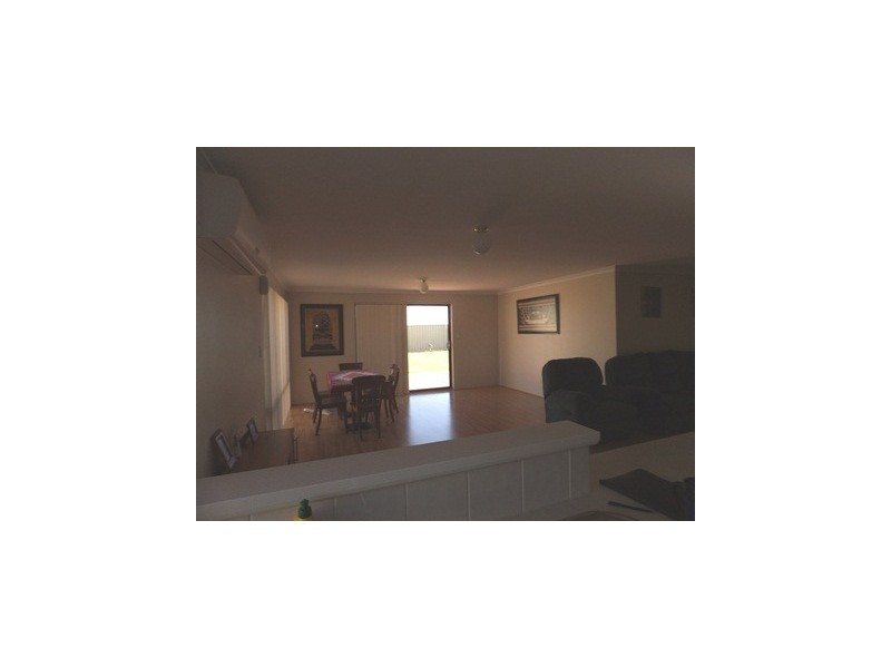 107 Ridgewood Blvd, Ridgewood WA 6030