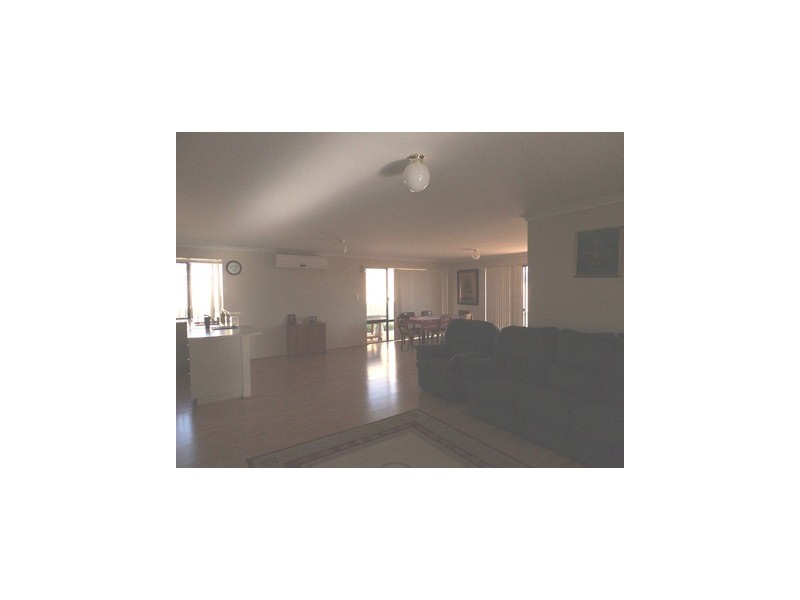 107 Ridgewood Blvd, Ridgewood WA 6030