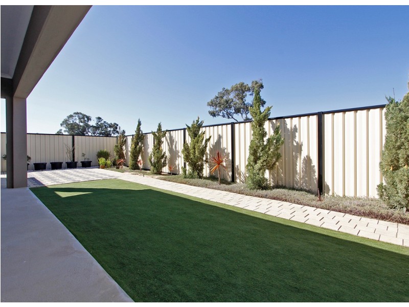 40 Injidup Loop, Clarkson WA 6030