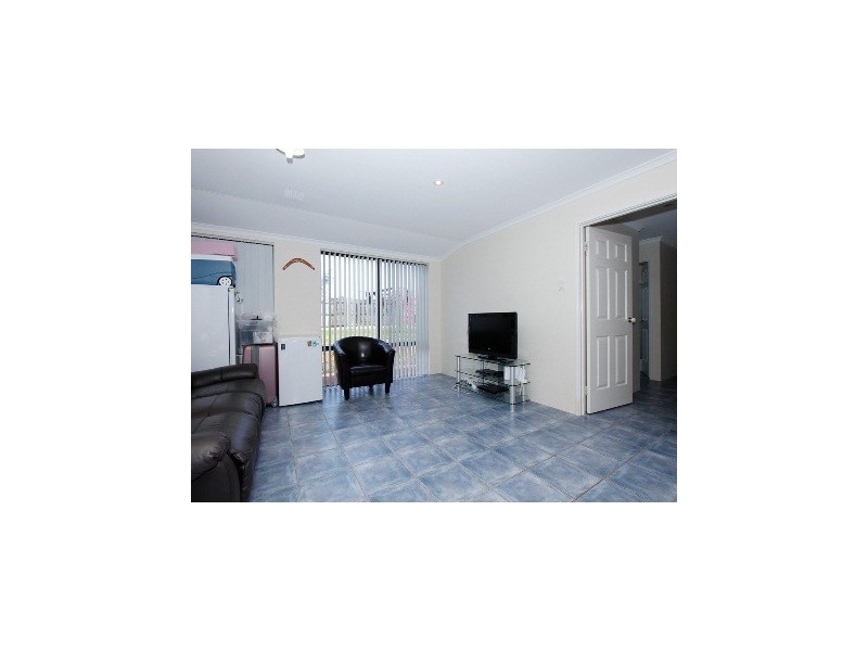 77 Waring Green, Clarkson WA 6030