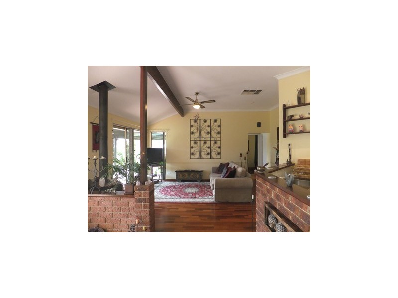 16 Hurst Trail, Clarkson WA 6030