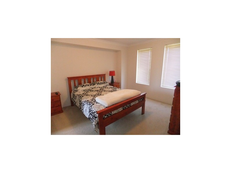 22 Edenbrooke Terrrace, Clarkson WA 6030