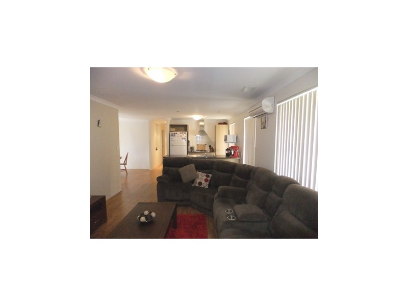 22 Edenbrooke Terrrace, Clarkson WA 6030