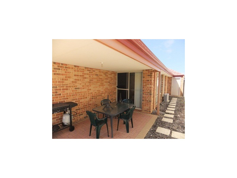 22 Edenbrooke Terrrace, Clarkson WA 6030