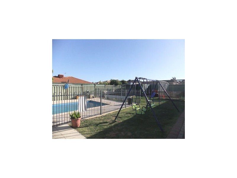 11 Namoi Turn, Merriwa WA 6030