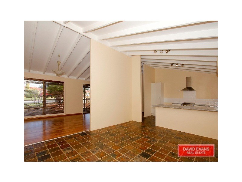 1 Perrin Crest, Clarkson WA 6030