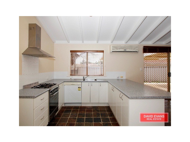 1 Perrin Crest, Clarkson WA 6030