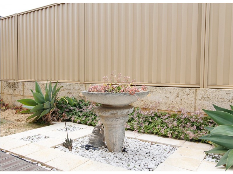 24 Kahana Parkway, Butler WA 6036