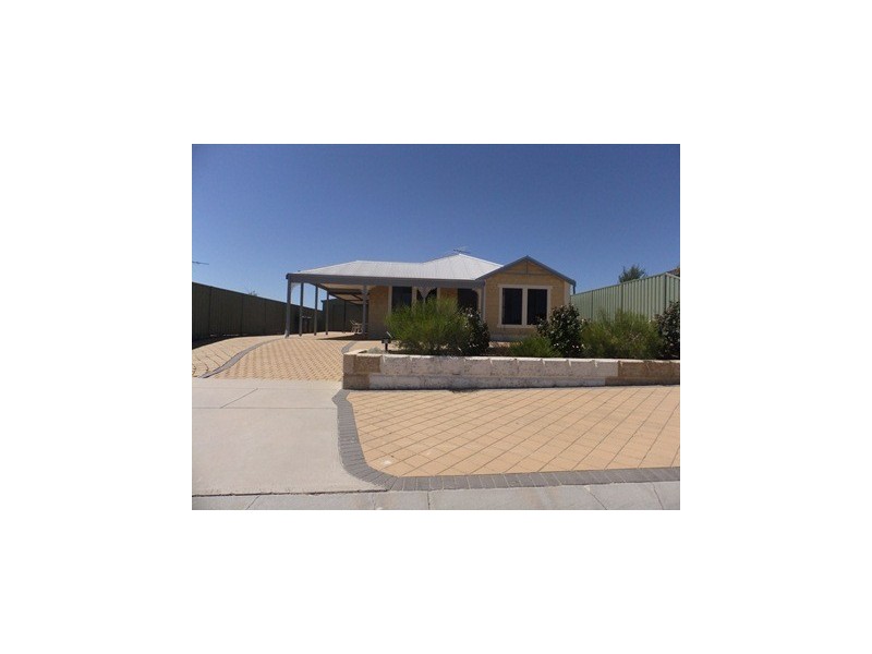 25 Adelong Circuit, Merriwa WA 6030