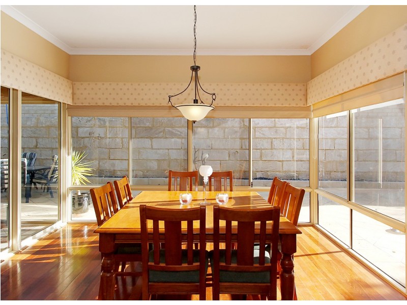 5 Halifax Boulevard, Mindarie WA 6030