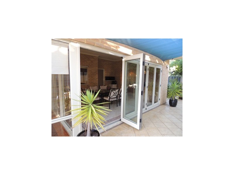 5 Halifax Boulevard, Mindarie WA 6030