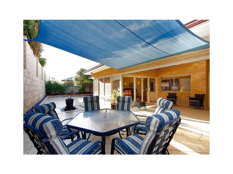 5 Halifax Boulevard, Mindarie WA 6030