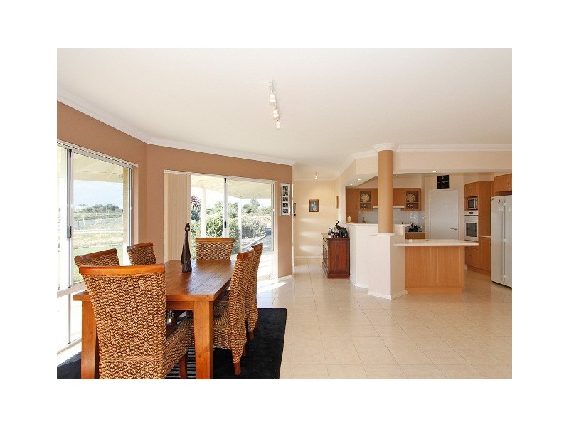 223 Sovereign Hill Drive, Gabbadah WA 6041