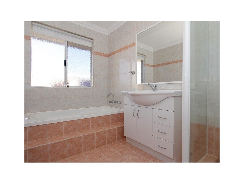 223 Sovereign Hill Drive, Gabbadah WA 6041