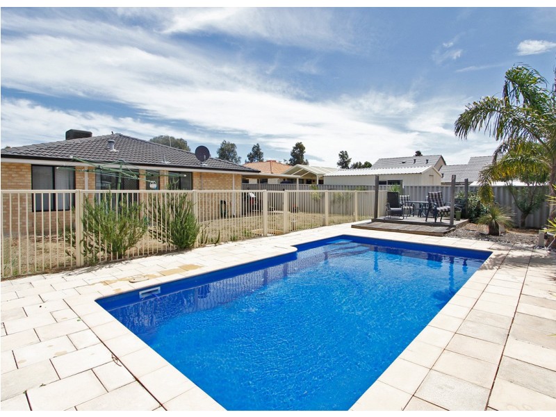 47 Peridot Turn, Banksia Grove WA 6031