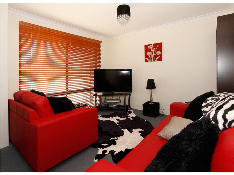 47 Peridot Turn, Banksia Grove WA 6031