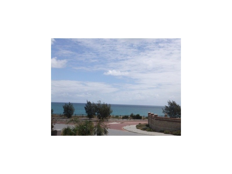 264 Ocean Drive, Quinns Rocks WA 6030