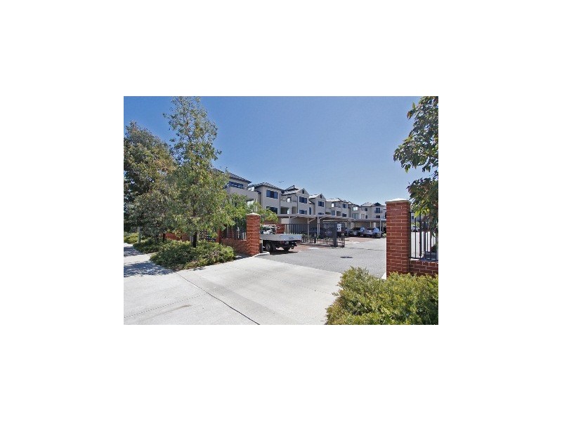 28-1 Sunlander Drive, Currambine WA 6028