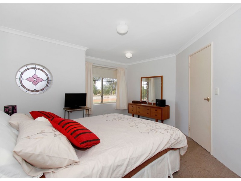 13 Warrup Road, Gabbadah WA 6041