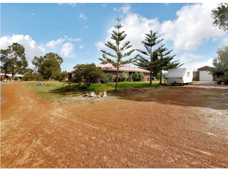 13 Warrup Road, Gabbadah WA 6041