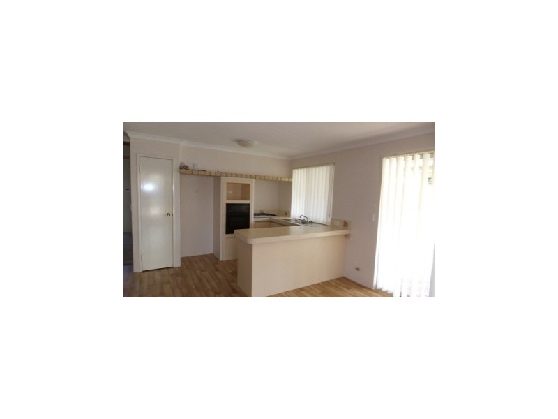 11 Jenolan Way, Merriwa WA 6030