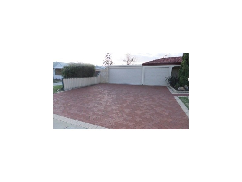 11 Jenolan Way, Merriwa WA 6030