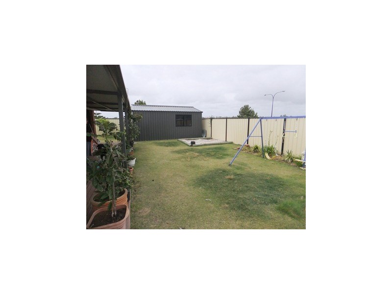 2 Lower Keys Drive, Clarkson WA 6030