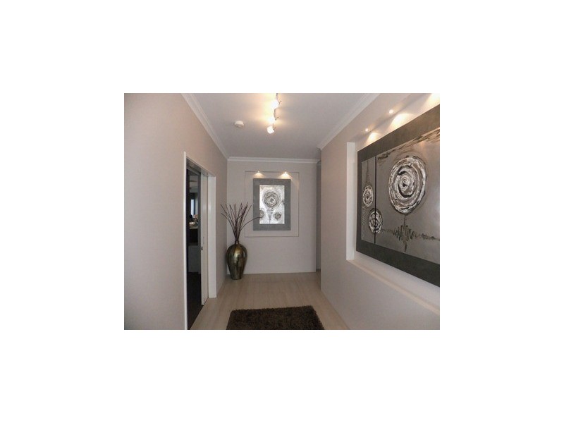 14 Caravel Approach, Jindalee WA 6036