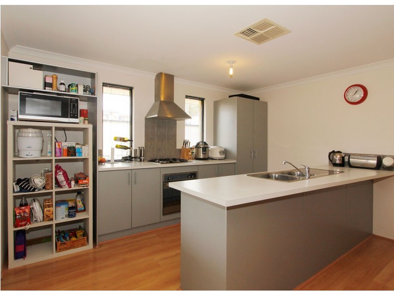 34 Cherokee Green, Clarkson WA 6030