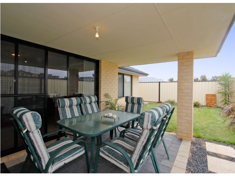 34 Cherokee Green, Clarkson WA 6030